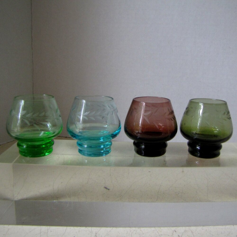 Set of 4 60s Vintage Shot Cordial Aperitif Glasses by Inarco LNC